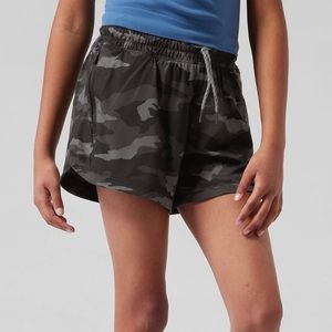 Athleta All Play 3” shorts